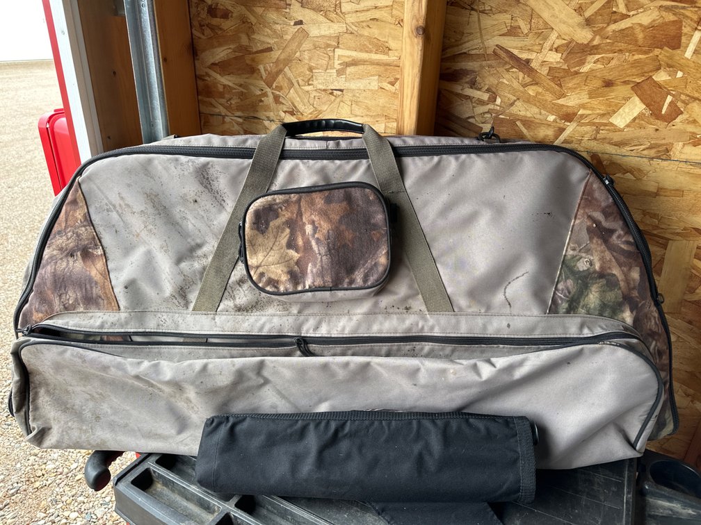 Hoyt Bow with Case