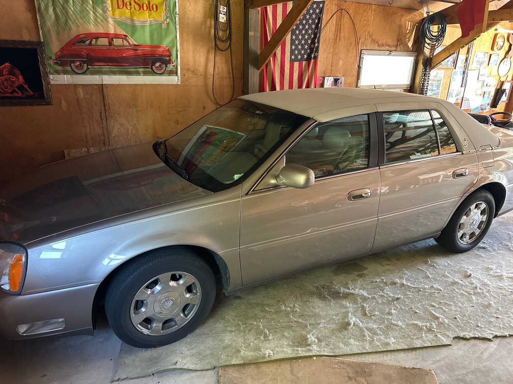 2002 Cadillac Deville 4 Door Sudan, 82,500 miles