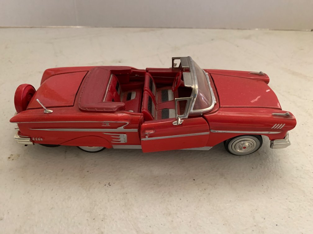 Die Cast 1958 Chevy Impala-American Graffiti 