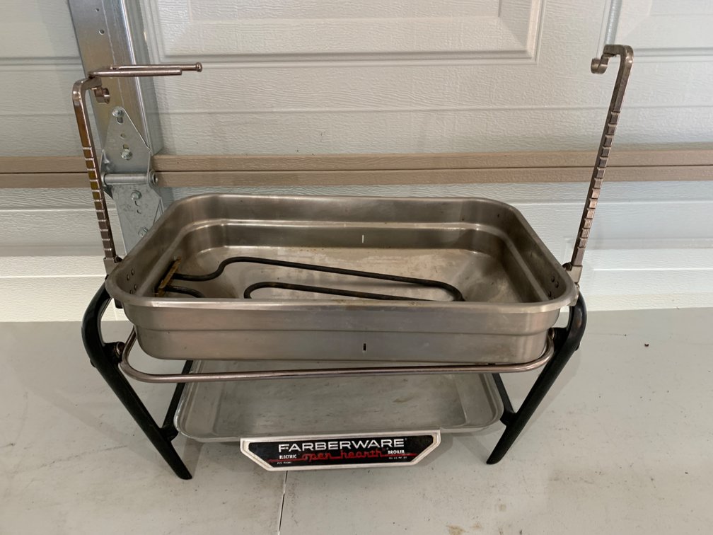 Incomplete Farberware Electric Broiler