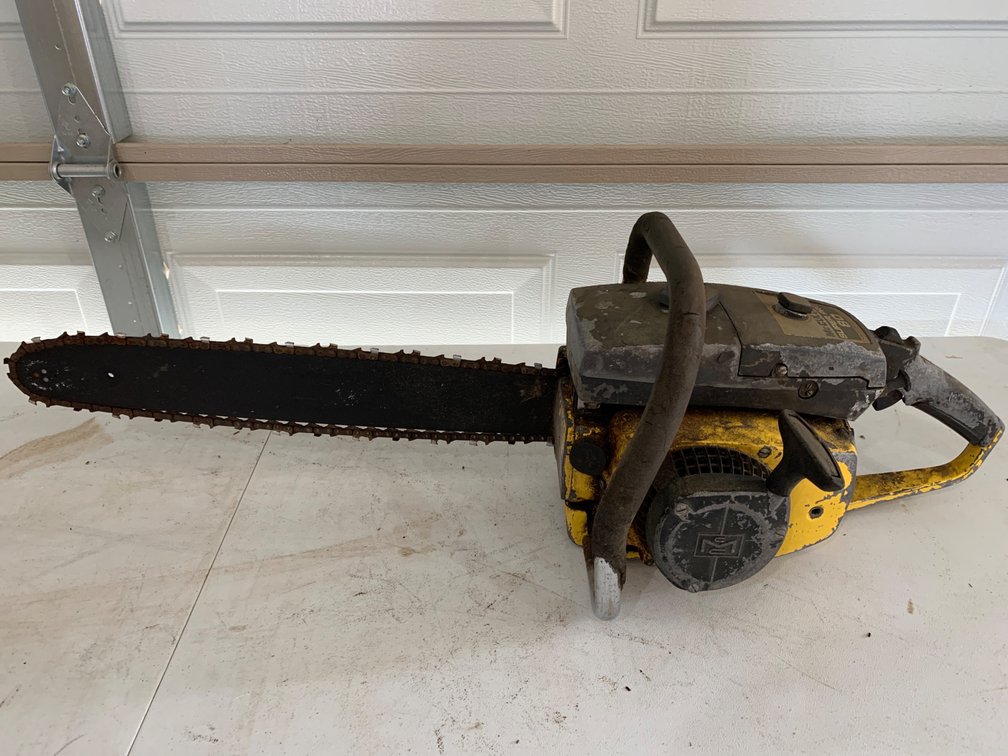 McCulloch Super Pro 80 Gas Powered Chainsaw