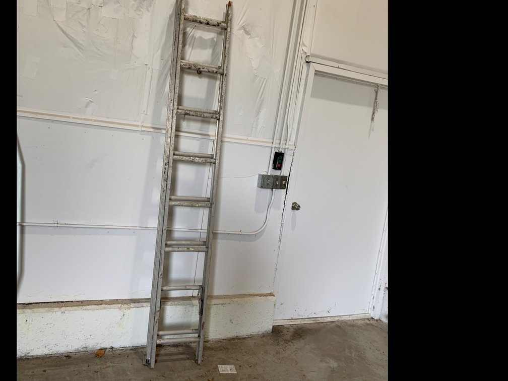 Aluminum Extension Ladder