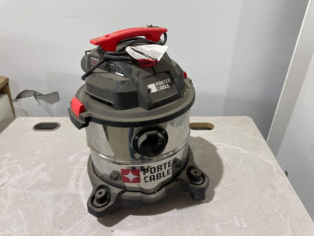 Wet/Dry Vac-No Attachments