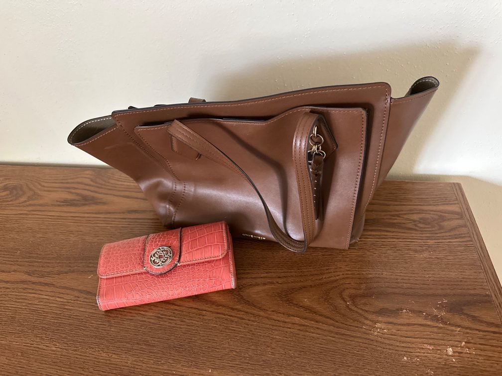 Purse and Wallet