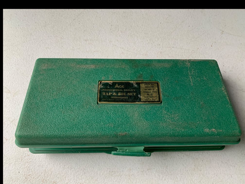 Tap And Die Set