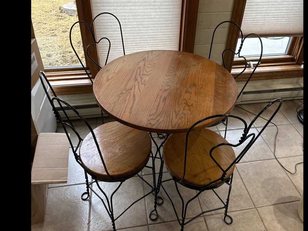 Bistro Table, 4 Chairs