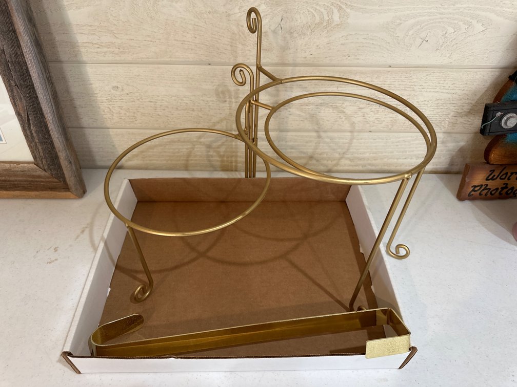 Plate Stand, Wreath Hanger