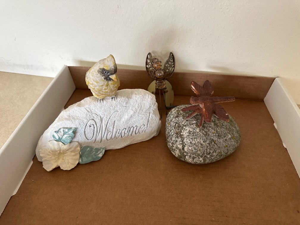Lawn and Garden Statues
