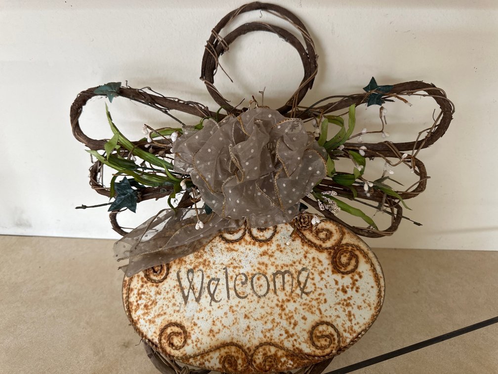18” Welcome Angel, Decoration