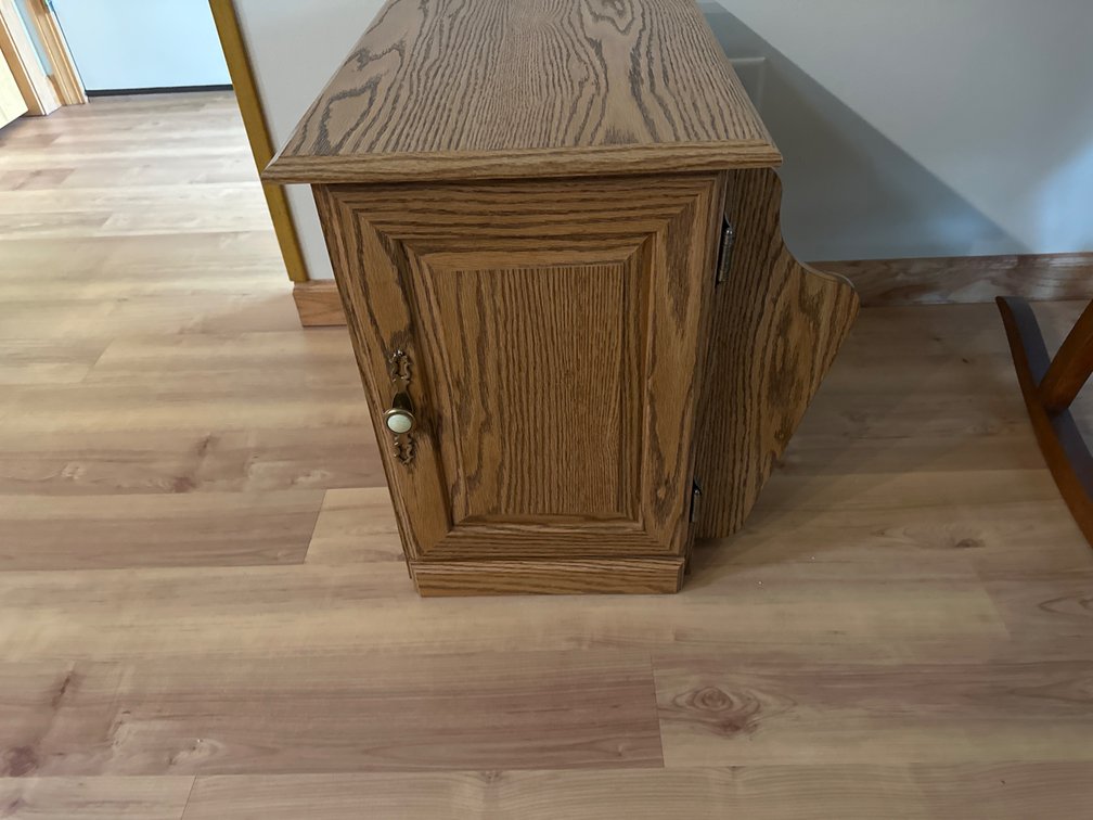 End Table with Magazine Rack