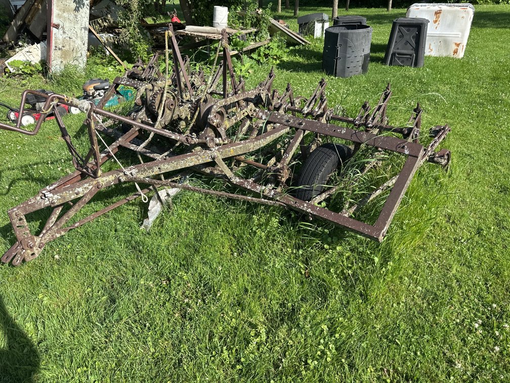 Old Drag, Flat Tire