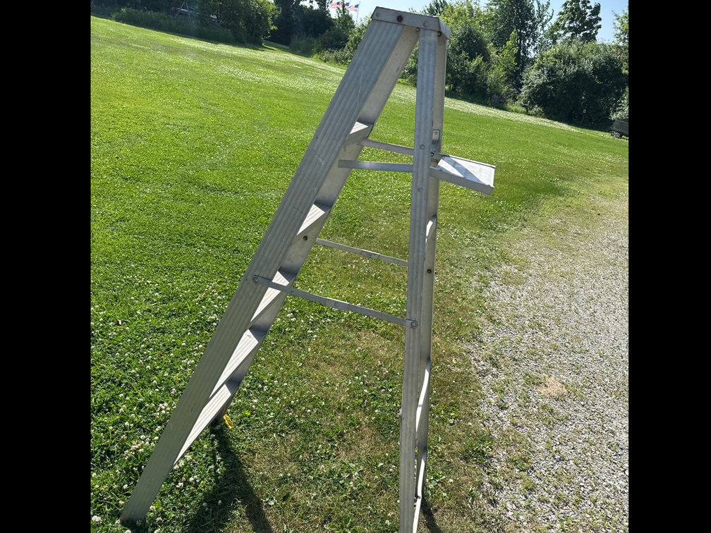 6’ Step Ladder
