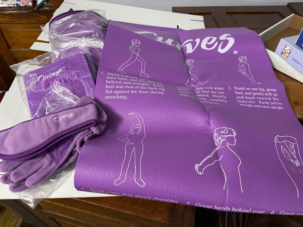 Curves Mat, Back Supports, Fleece Vest and Gloves