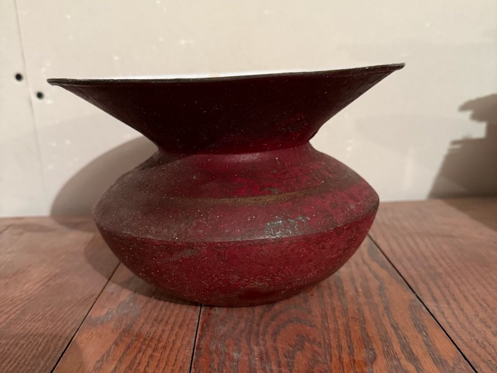 Spittoon