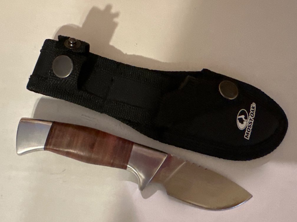 Mossy Oak Hunting Knife