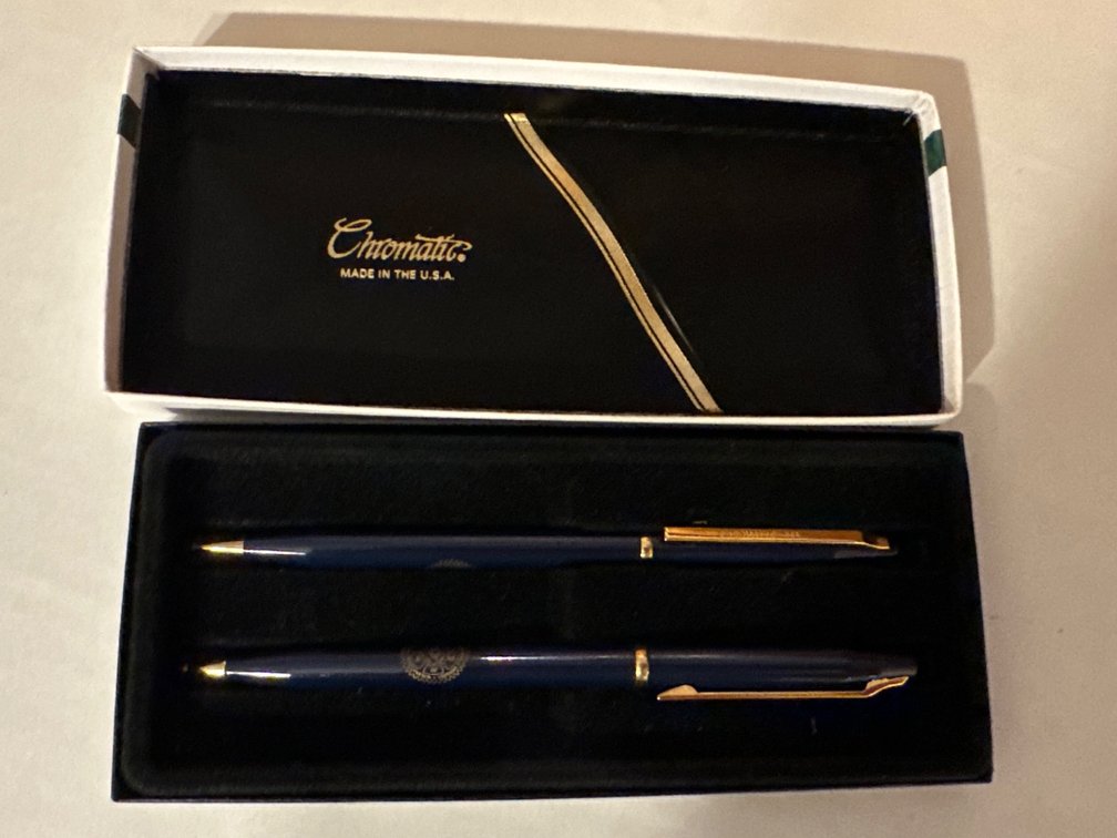 Vintage Chromatic Pen Set
