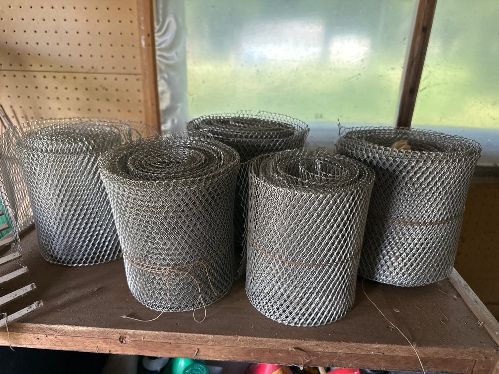 5 Rolls of Wire Mesh