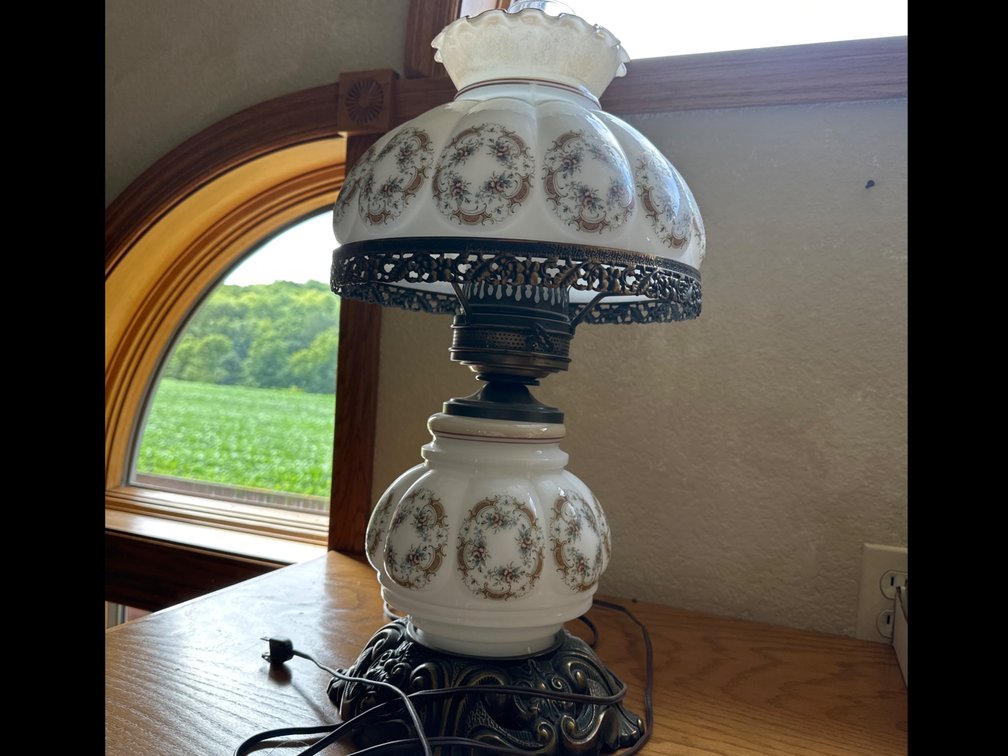 Electric Hurricane Lamp