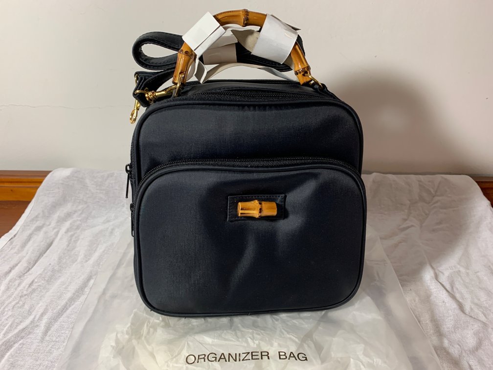Avon New Organizer Bag