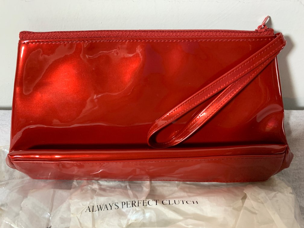 Avon New Always Perfect Clutch