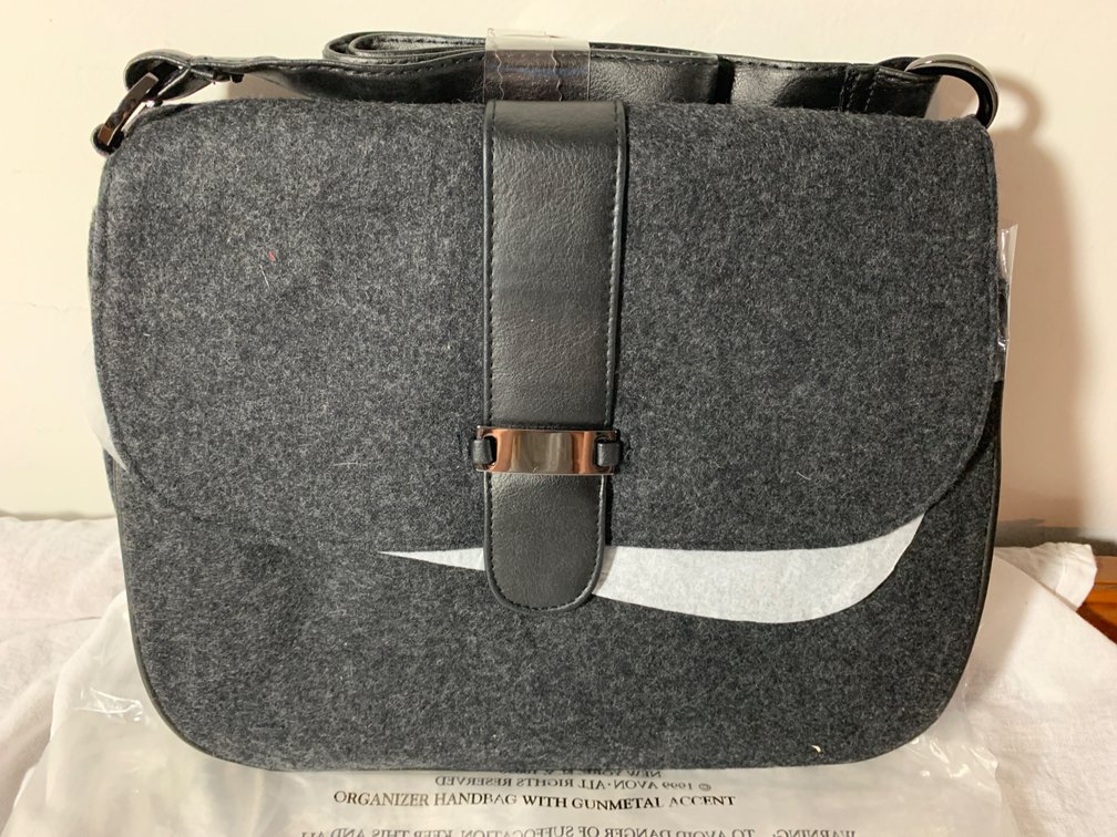 Avon New Organizer Bag