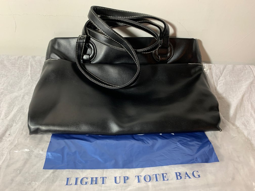Avon New Light Up Tote Bag