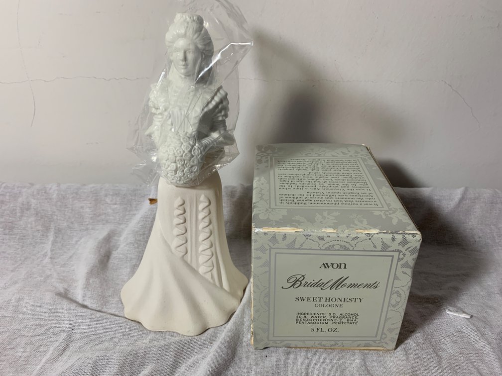 Avon Sweet Honesty Bridal Moments-Full