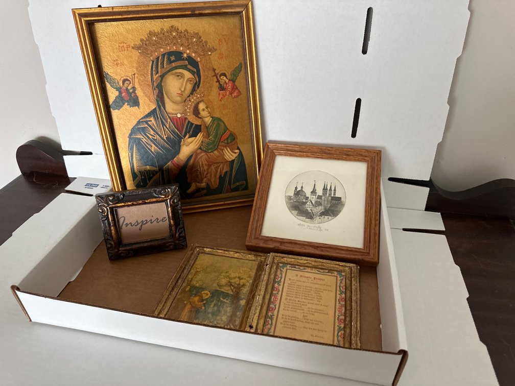 Framed Wall Art and Small Picture Frame