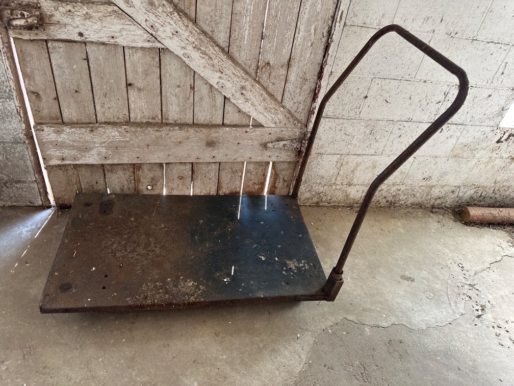 Metal Cart-2’ X 3.5’ Base