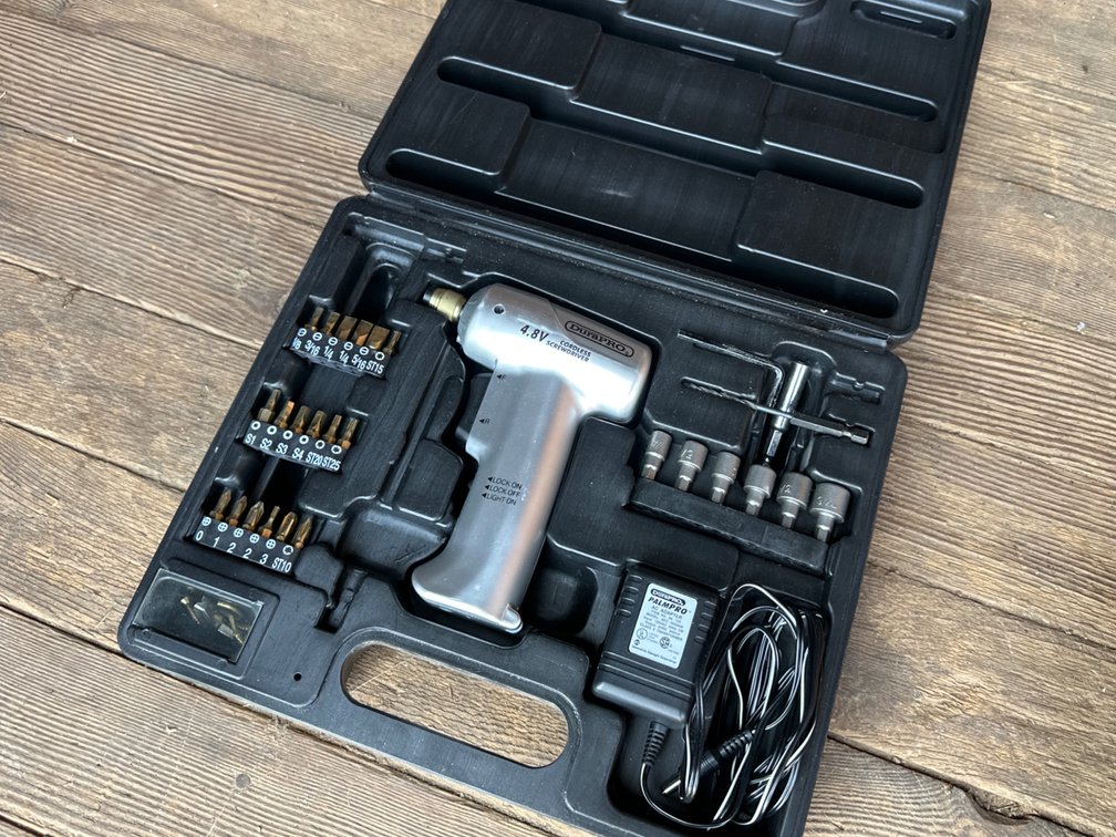 Cordless Screwdriver