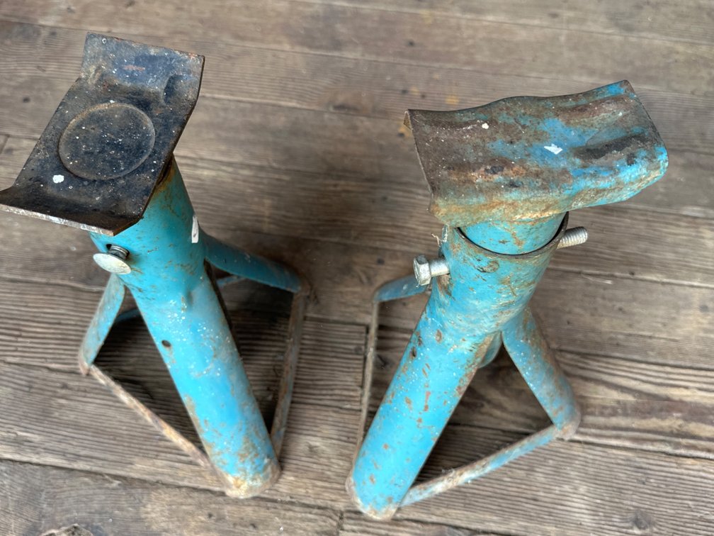 Jack Stands
