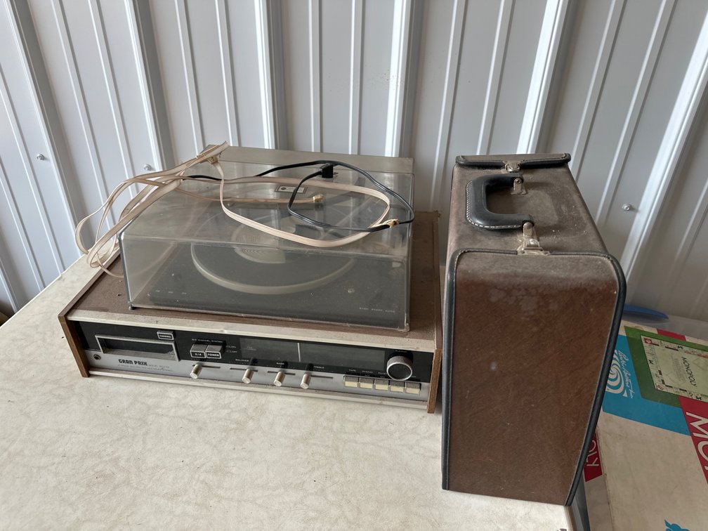 Gran Prix Record, Tape Player, 8 Tracks