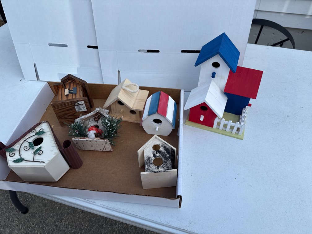 Bird Houses-Crafts