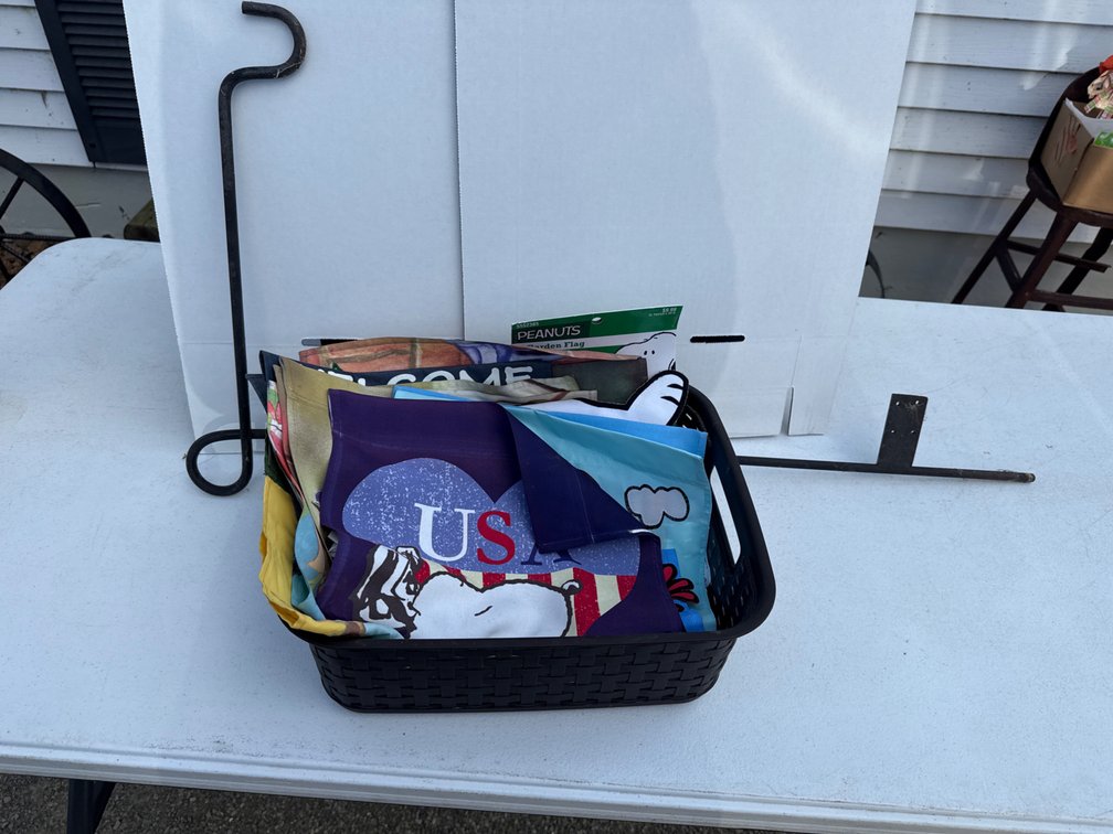 Small Flags and Flag Hook