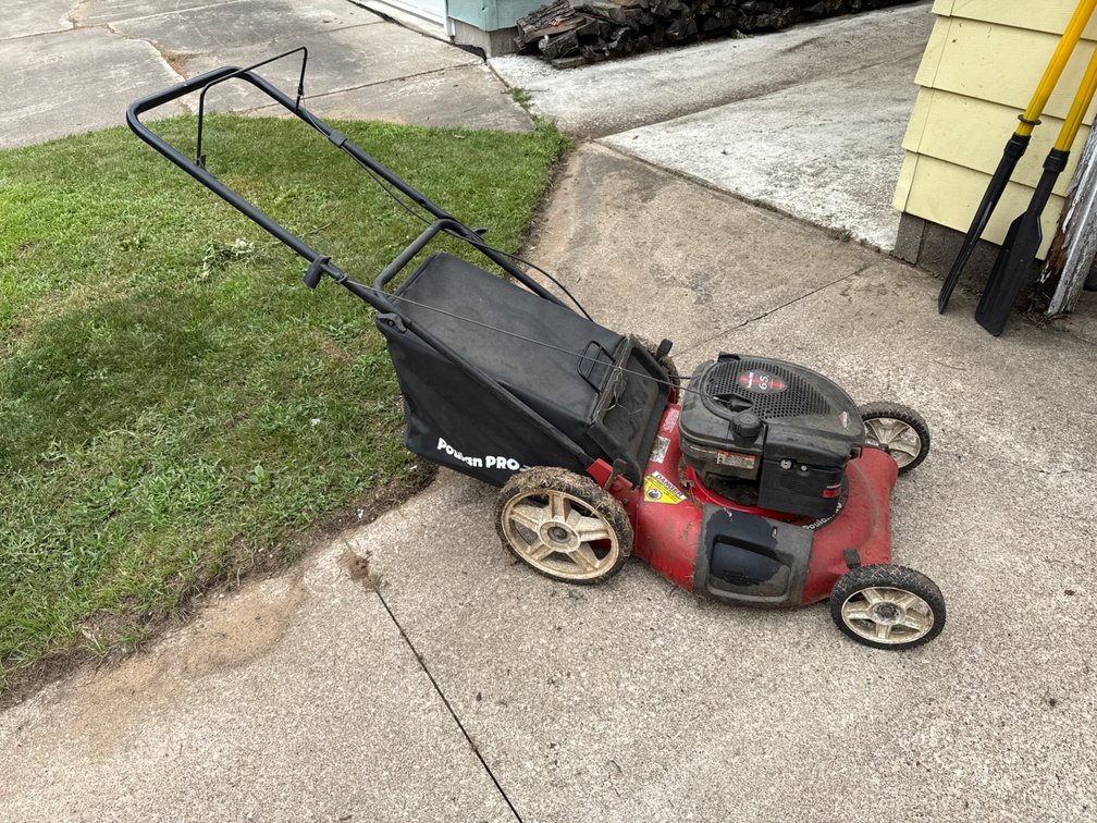 Poulan Pro 21” Cut  Mower - Untested