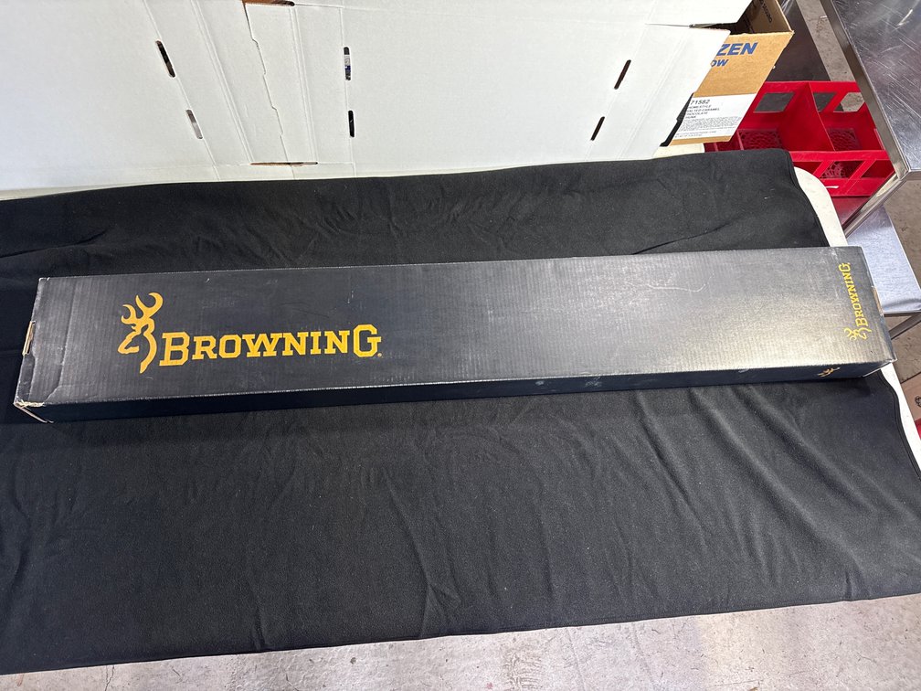 New Browning Lever Action Rifle Caliber- 30-06 Barrel Size 22”