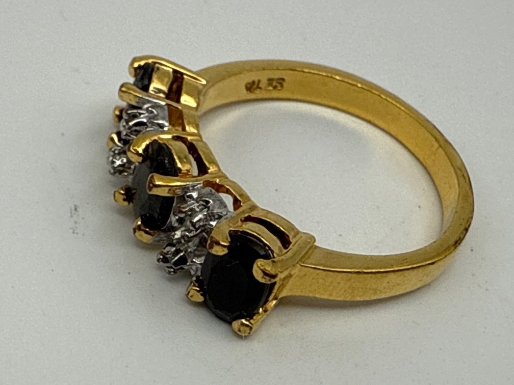 Leta Ring