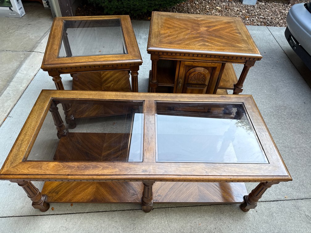 Coffee Table with 2 End Tables