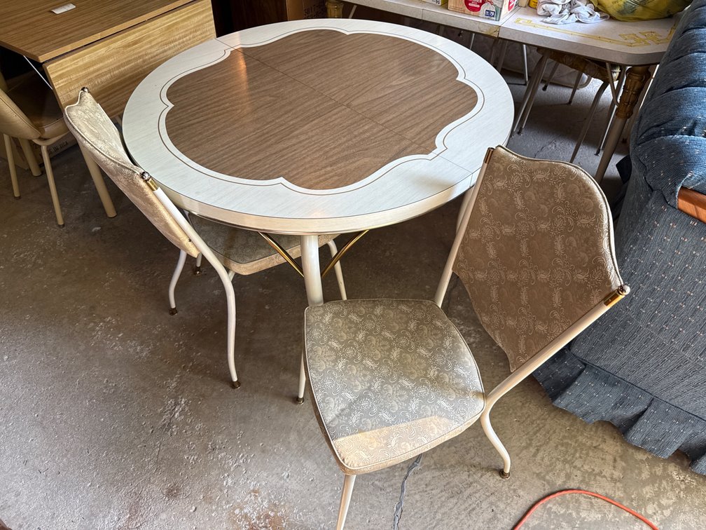 Vintage Howell Table with 2 Matching Chairs
