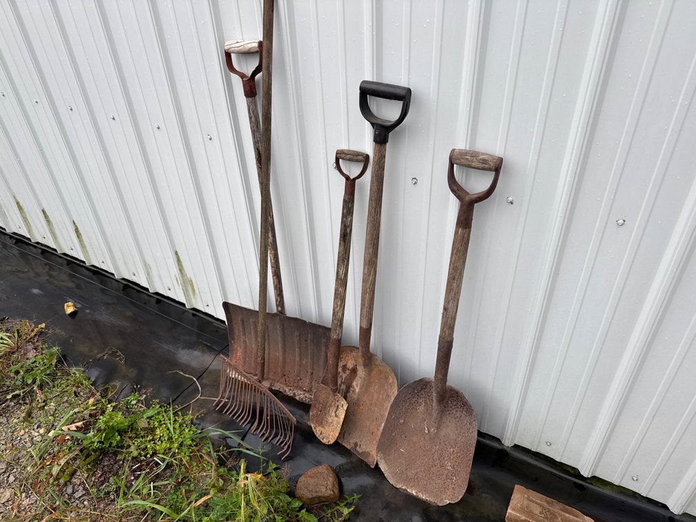 Old Shovels, Rakes