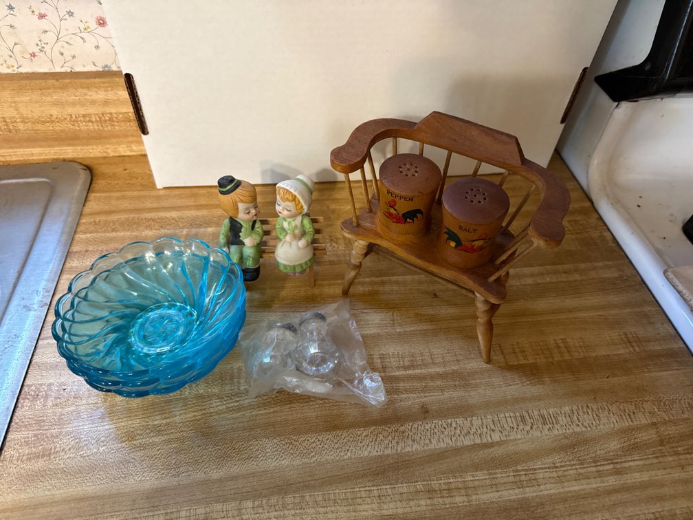 Salt and Pepper Shakers, Blue Bowls