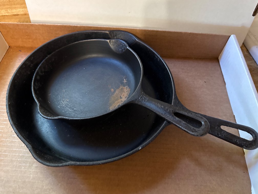 Griswold Skillets-2