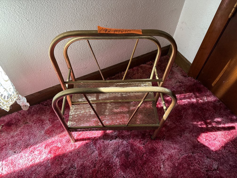 Metal Magazine Rack