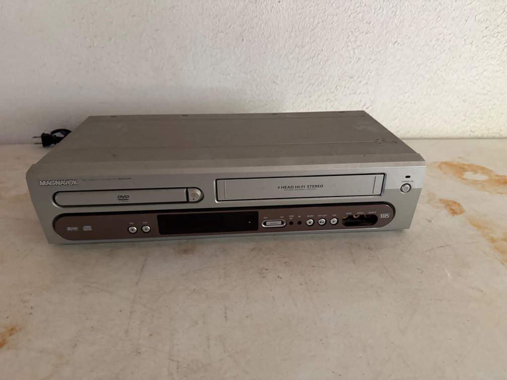 VCR/DVD Player