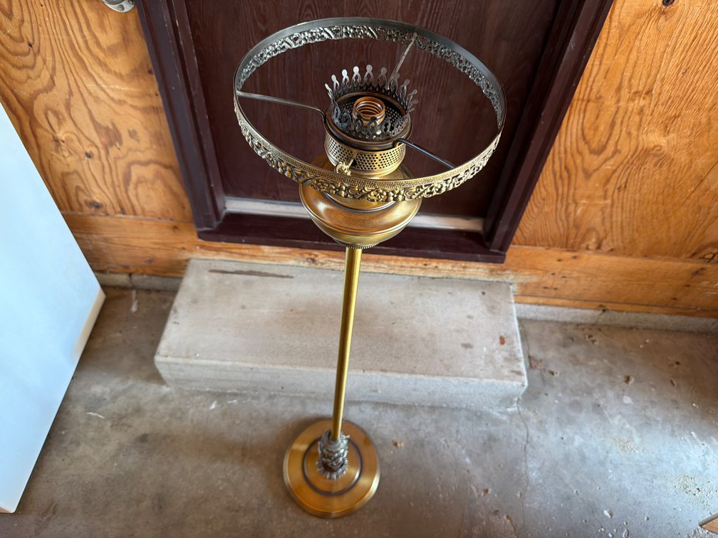 Floor Lamp 