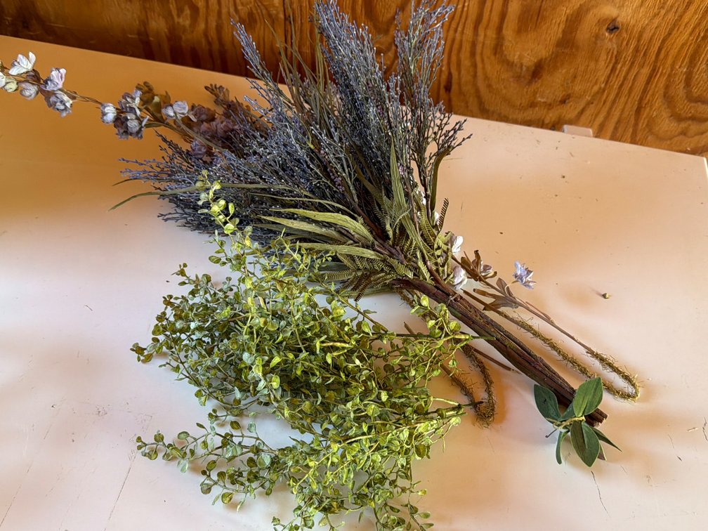 Greens, Artificial Flowers
