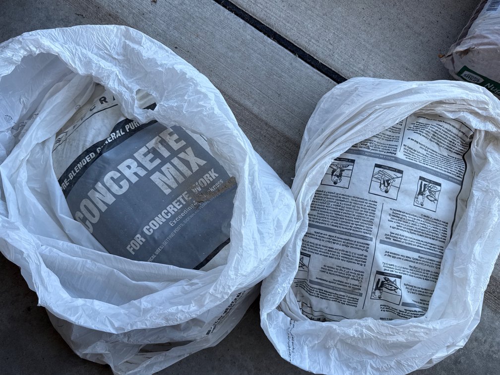 2 Bags Master Craft Concrete Mix