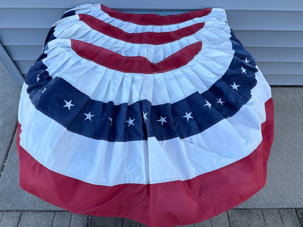 3 Patriotic Buntings