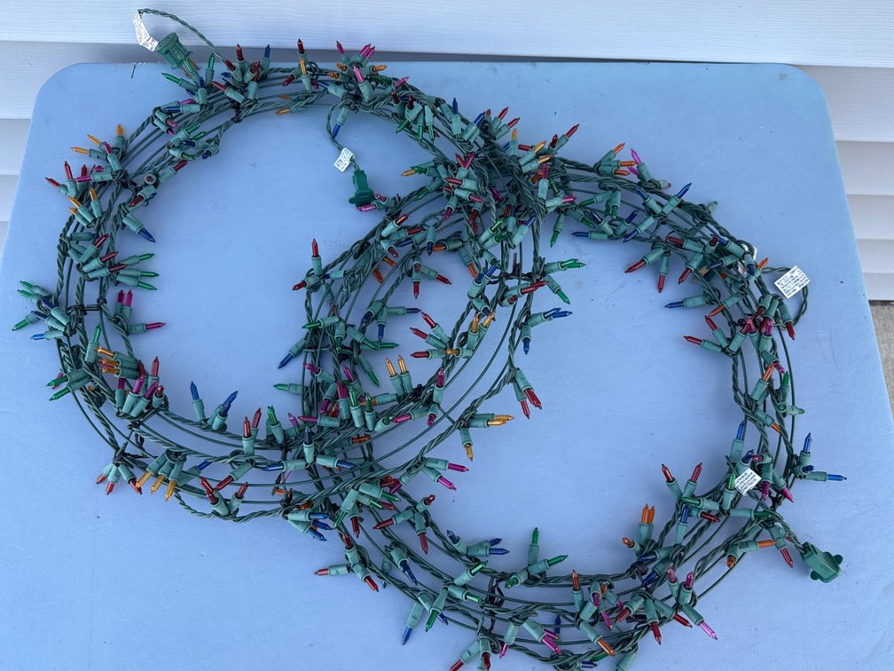 Lighted Wreaths-Tested & Works