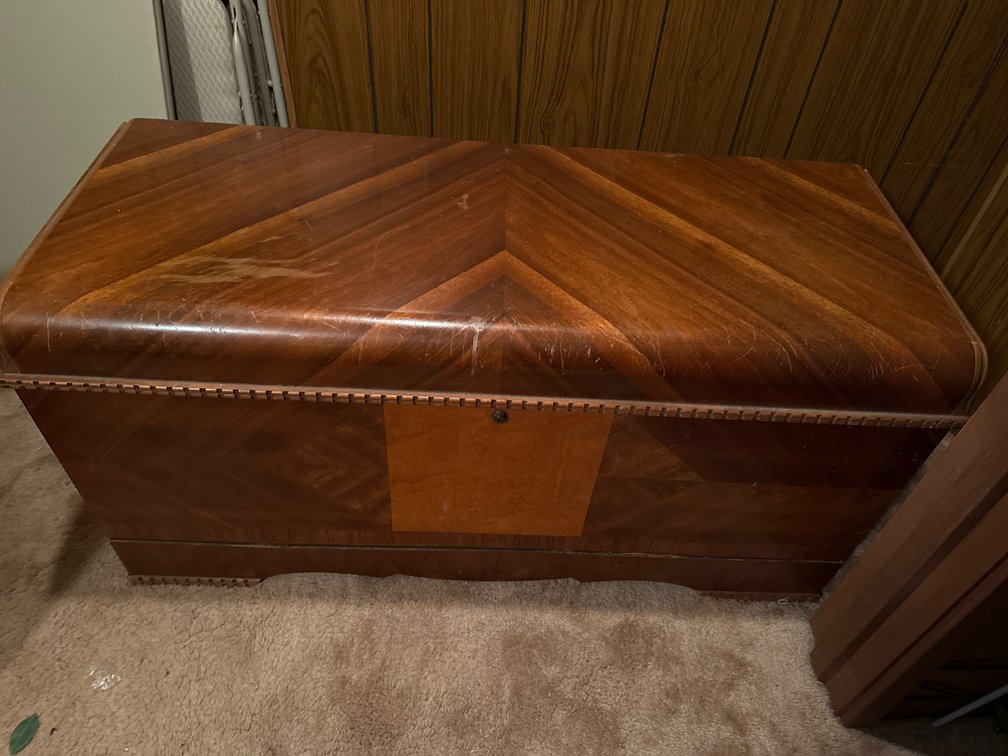 Lane Cedar Chest No Key